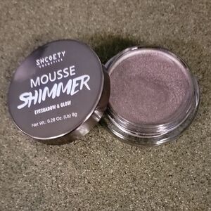 Mousse Shimmer Eyeshadow